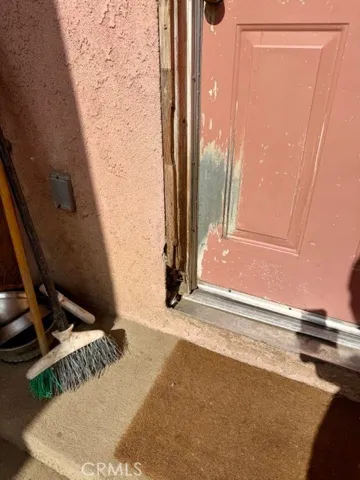 Rear door