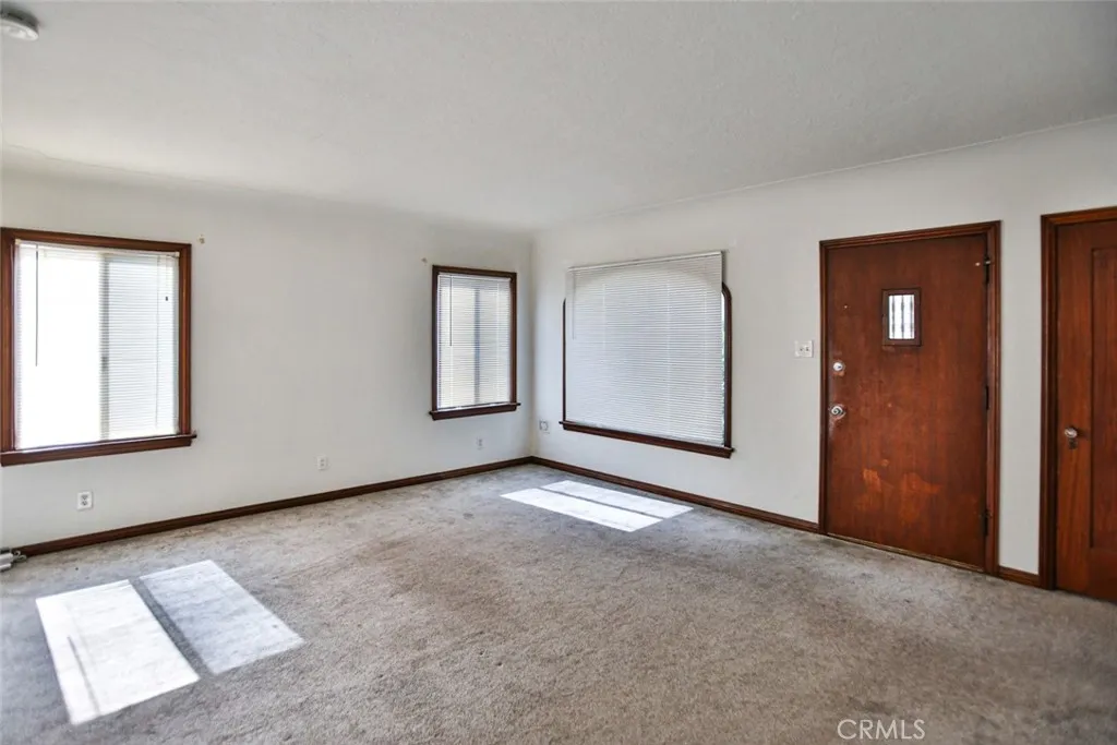 3370 Lemon, Signal Hill, California 90755 home-pic-6