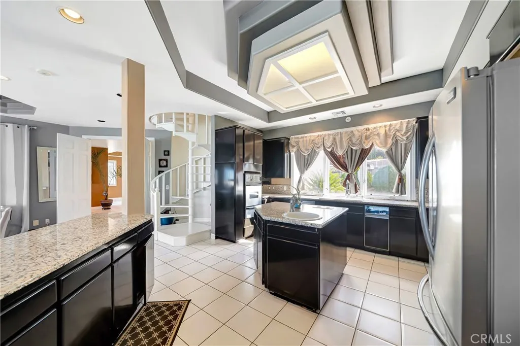 143 W Avenue S14, Palmdale, California 93551 home-pic-28