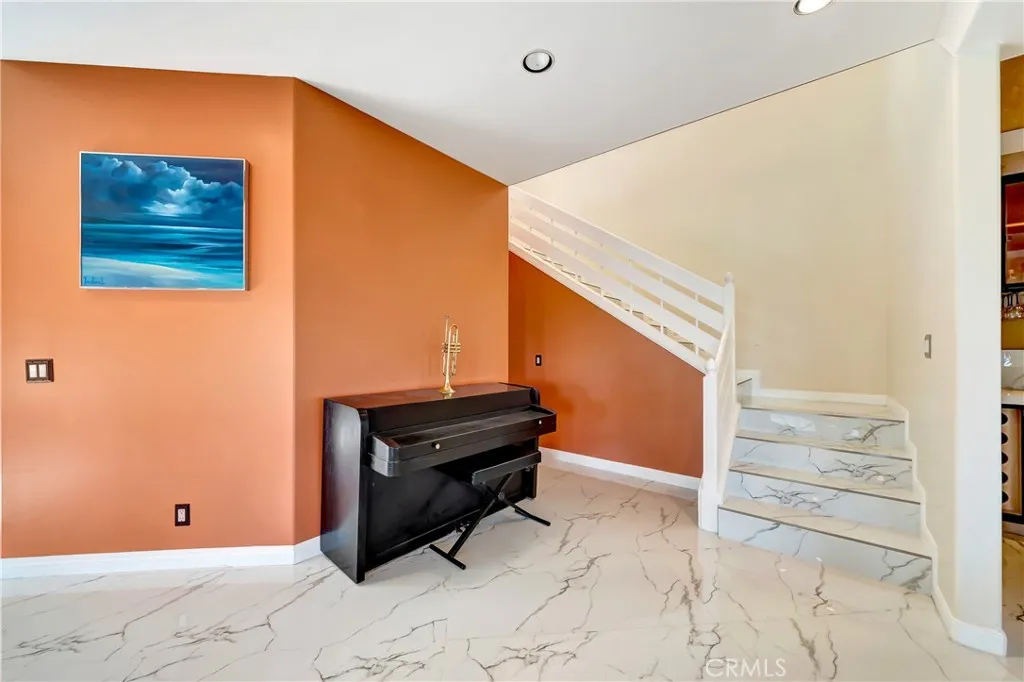 143 W Avenue S14, Palmdale, California 93551 home-pic-46