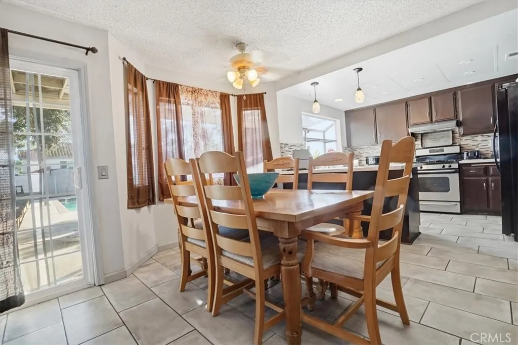 801 Broadway, Lake Elsinore, California 92530 home-pic-24