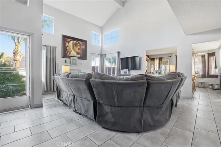 801 Broadway, Lake Elsinore, California 92530
