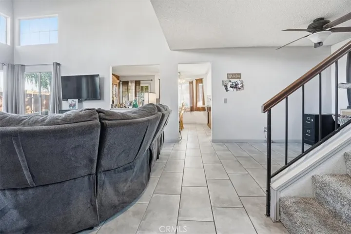 801 Broadway, Lake Elsinore, California 92530