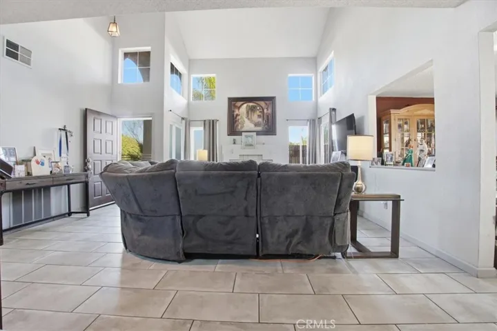 801 Broadway, Lake Elsinore, California 92530