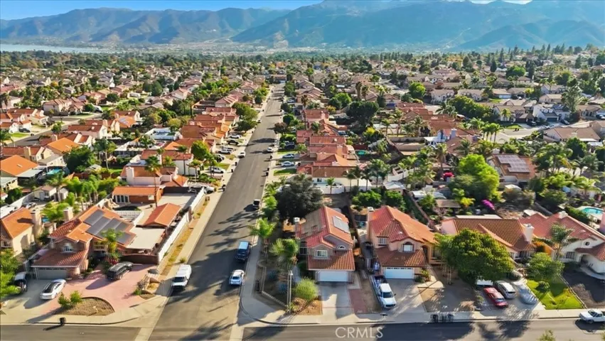 801 Broadway, Lake Elsinore, California 92530