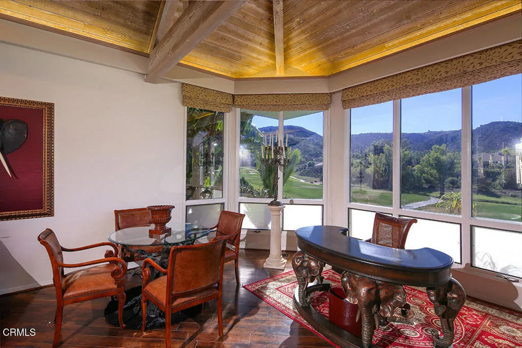 38543 Hillside Trail Drive, Murrieta, California 92562 home-pic-9