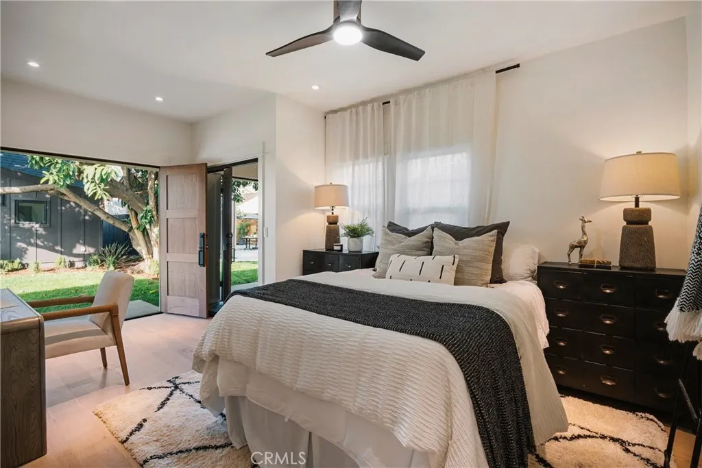 4633 Russell, Los Feliz, California 90027 home-pic-21