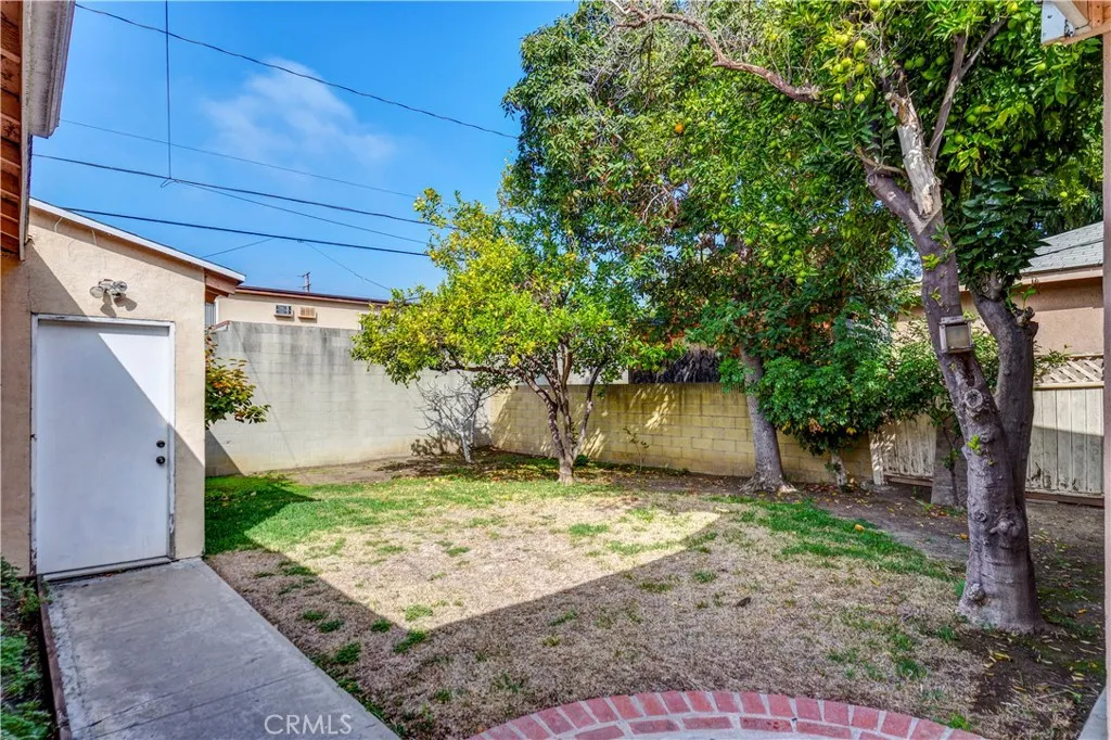 8415 Newlin Avenue, Whittier, California 90602 home-pic-23
