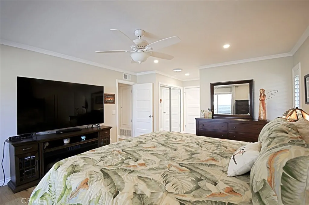 27252 Via Callejon  home-pic-25