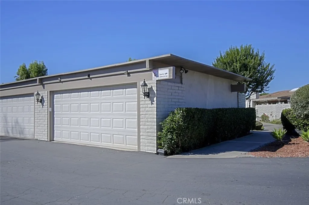 27252 Via Callejon  home-pic-44