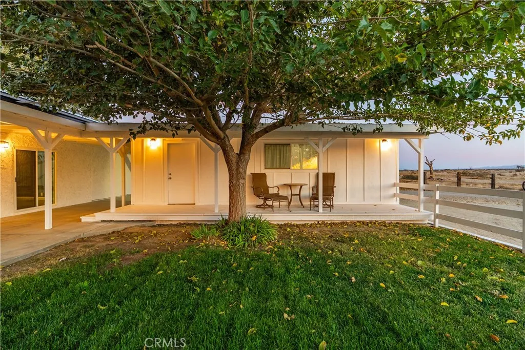 18650 E Palmdale, Palmdale, California 93591 home-pic-41