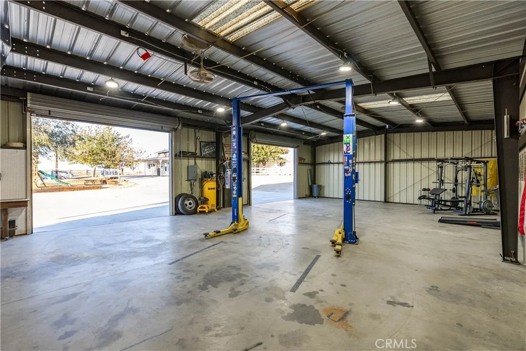 18650 E Palmdale, Palmdale, California 93591 home-pic-49
