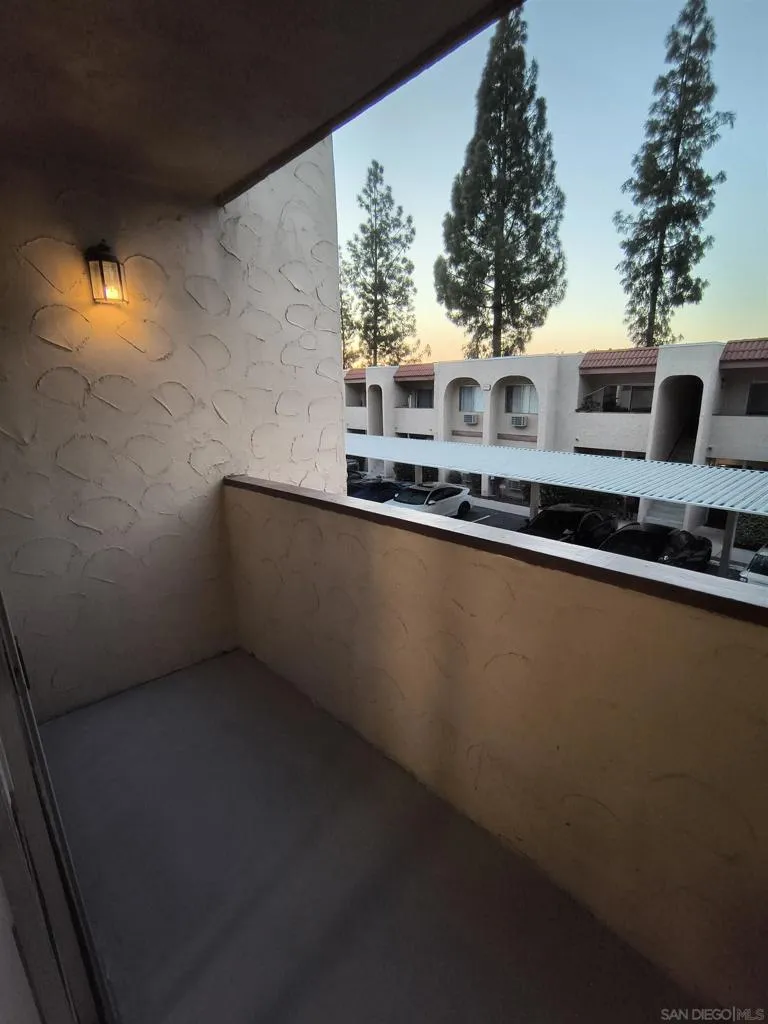3557 Kenora Dr 22, Spring Valley, California 91977 home-pic-21