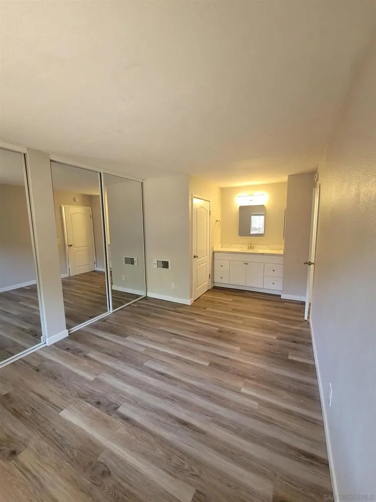 3557 Kenora Dr 22, Spring Valley, California 91977 home-pic-11