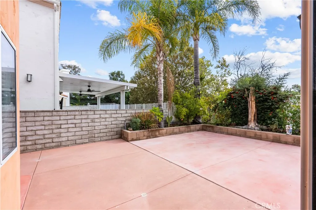25726 Emerson Lane, Stevenson Ranch, California 91381 home-pic-36