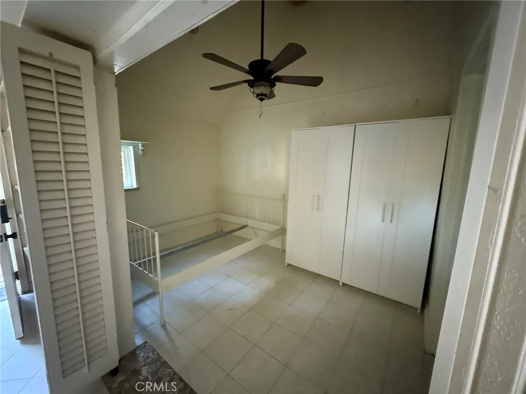 23489 Lake, Crestline, California 92325 home-pic-10