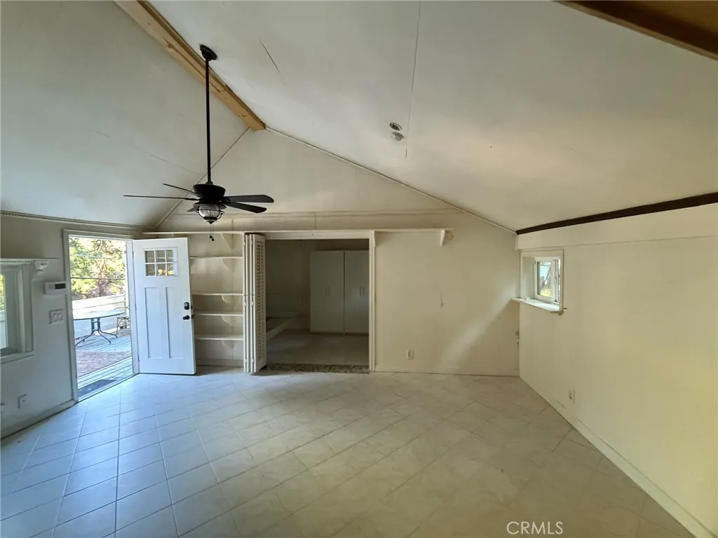 23489 Lake, Crestline, California 92325 home-pic-2