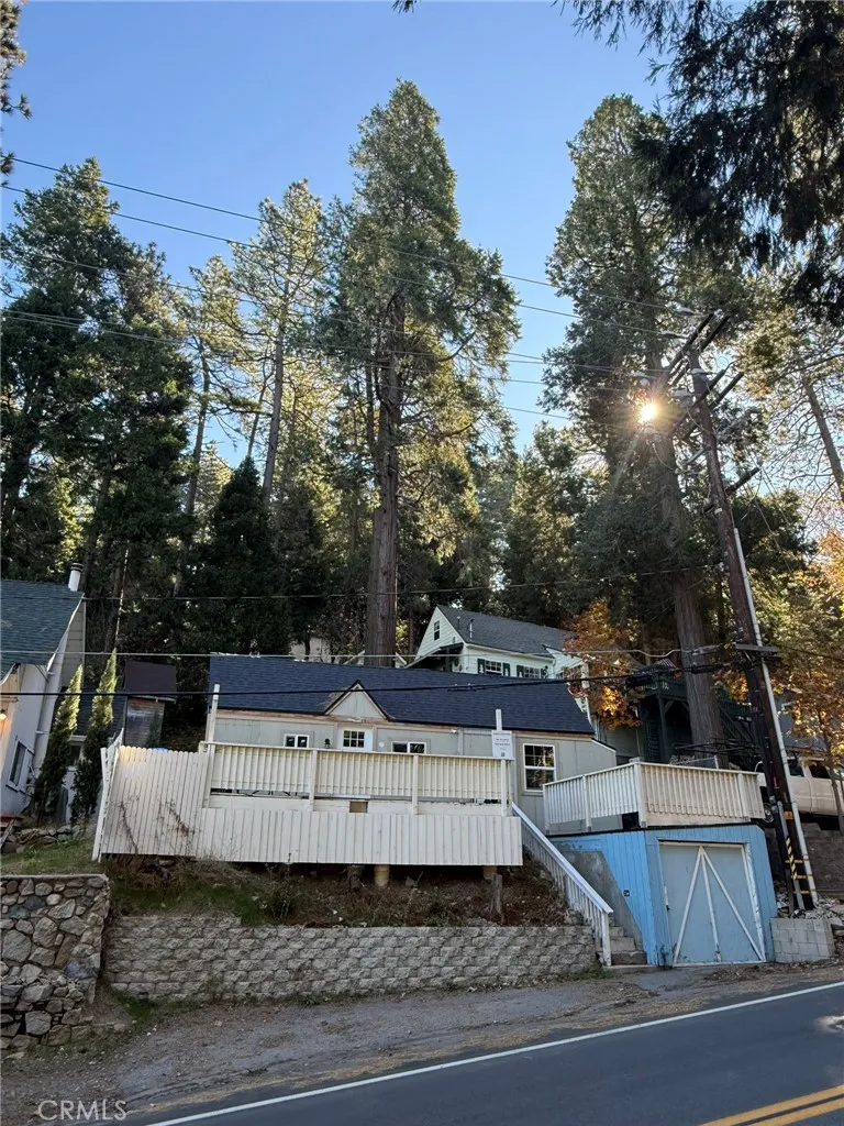 23489 Lake, Crestline, California 92325 home-pic-14