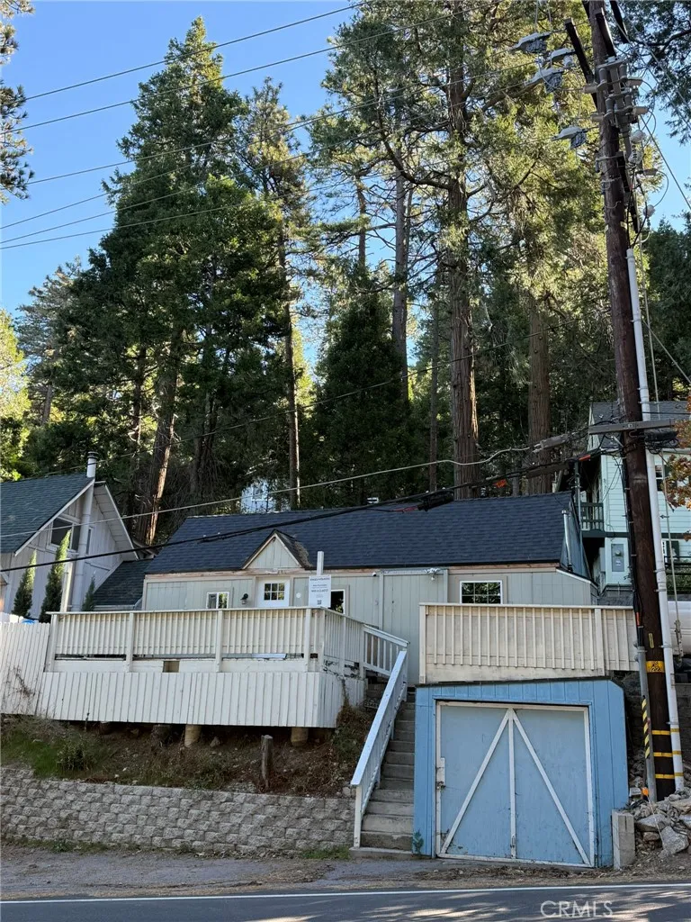 23489 Lake, Crestline, California 92325 home-pic-0