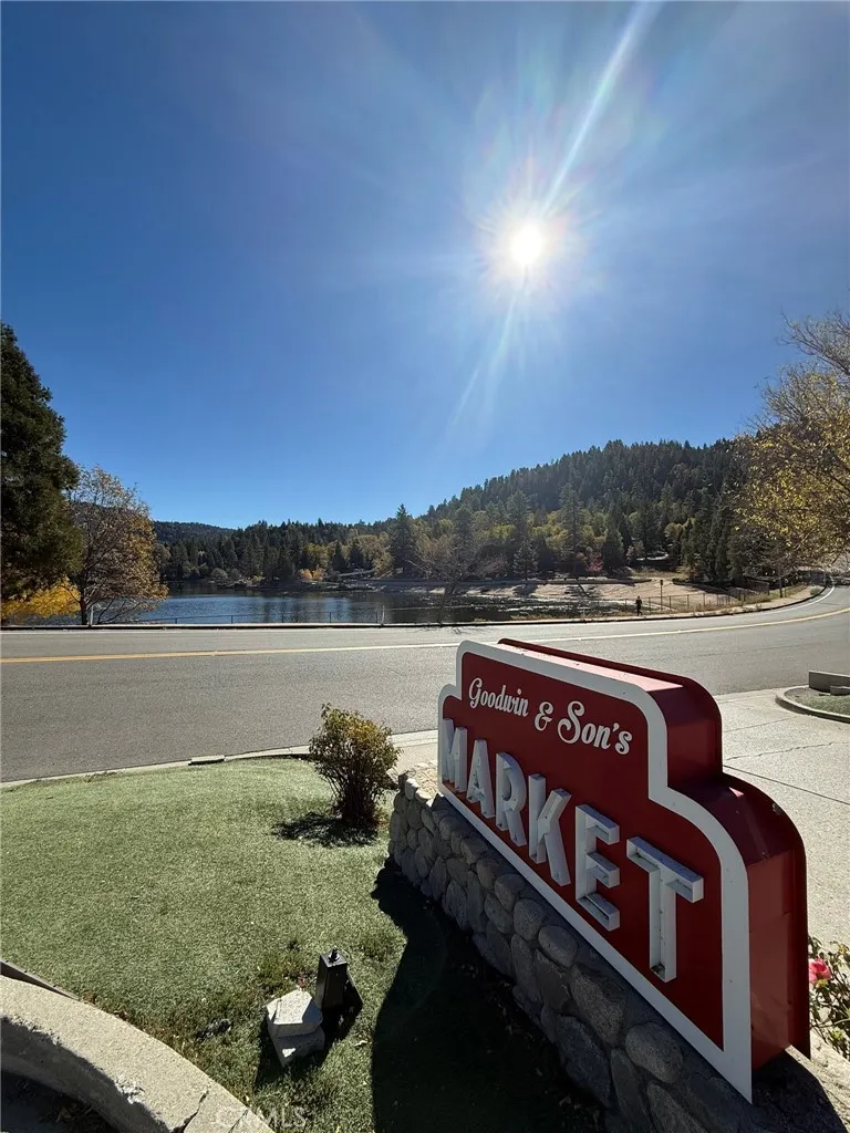 23489 Lake, Crestline, California 92325 home-pic-16