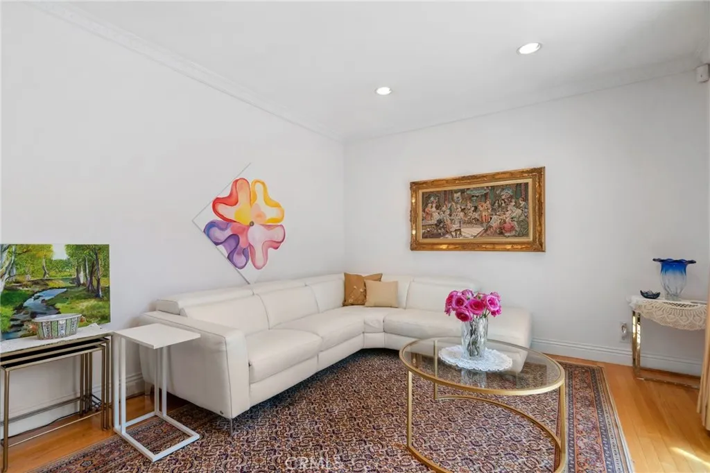 4214 Farmdale Avenue, Studio City, California 91604 home-pic-12