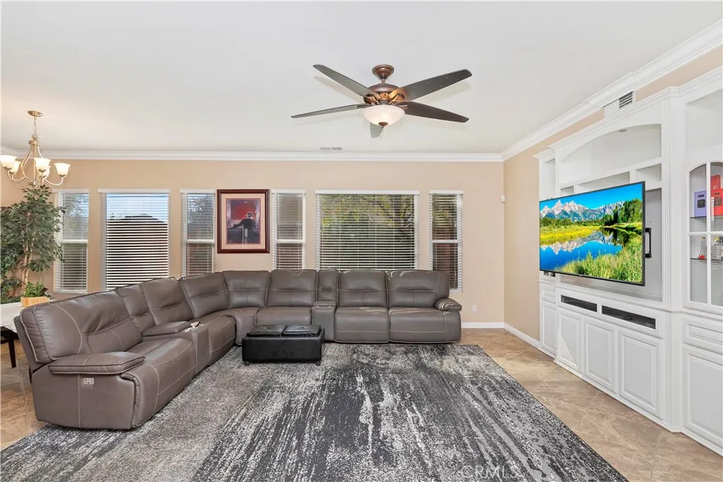 16696 S Peak Court, Riverside, California 92503 home-pic-19