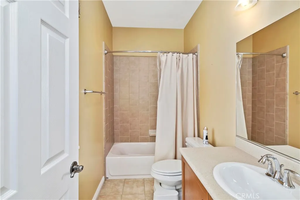 16696 S Peak Court, Riverside, California 92503 home-pic-24