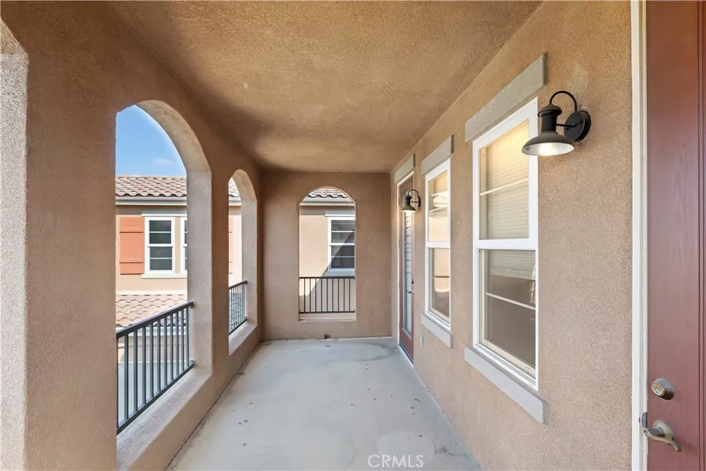 16696 S Peak Court, Riverside, California 92503 home-pic-32