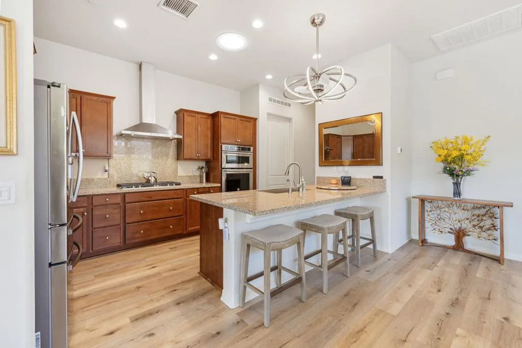 25 Pinot Noir, Rancho Mirage, California 92270 home-pic-12