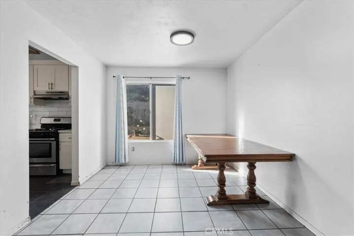 829 Award, Colton, California 92324