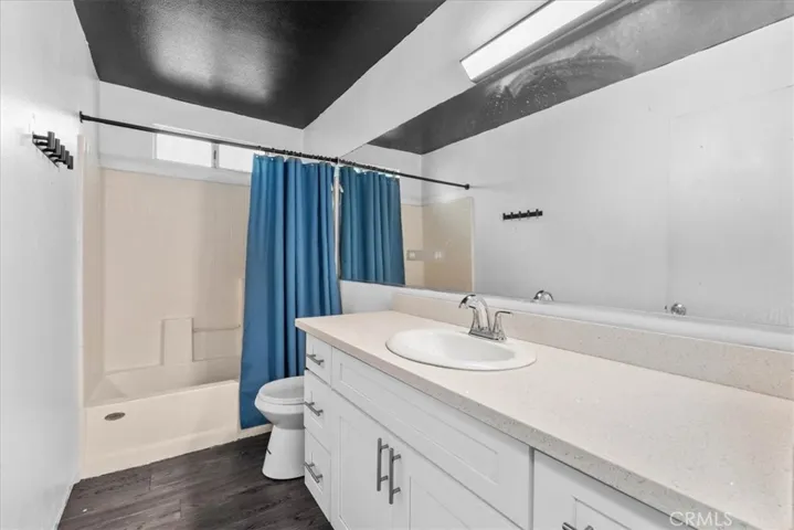 829 Award, Colton, California 92324