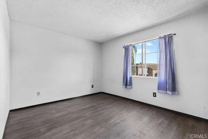 829 Award, Colton, California 92324