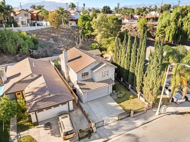 829 Award, Colton, California 92324