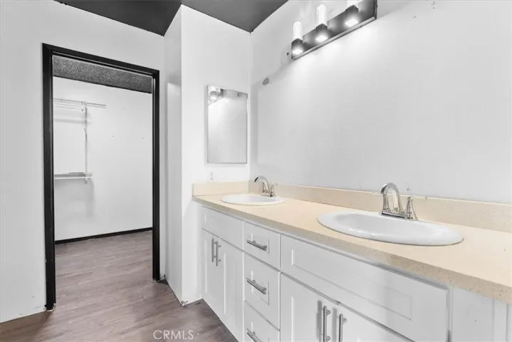 829 Award, Colton, California 92324