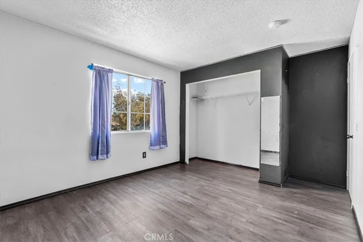 829 Award, Colton, California 92324