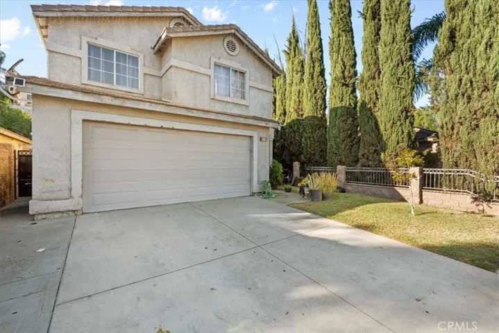 829 Award, Colton, California 92324