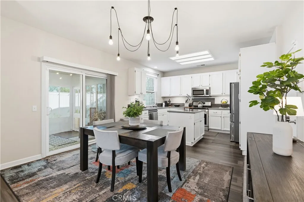 42156 Chestnut Drive, Temecula, California 92591 home-pic-8