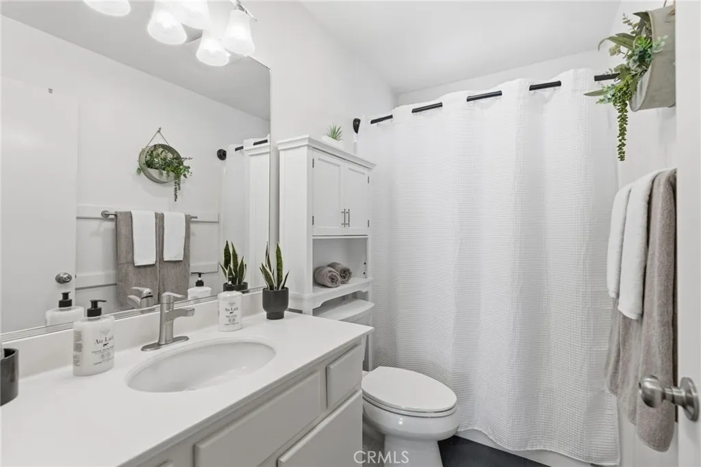 42156 Chestnut Drive, Temecula, California 92591 home-pic-16