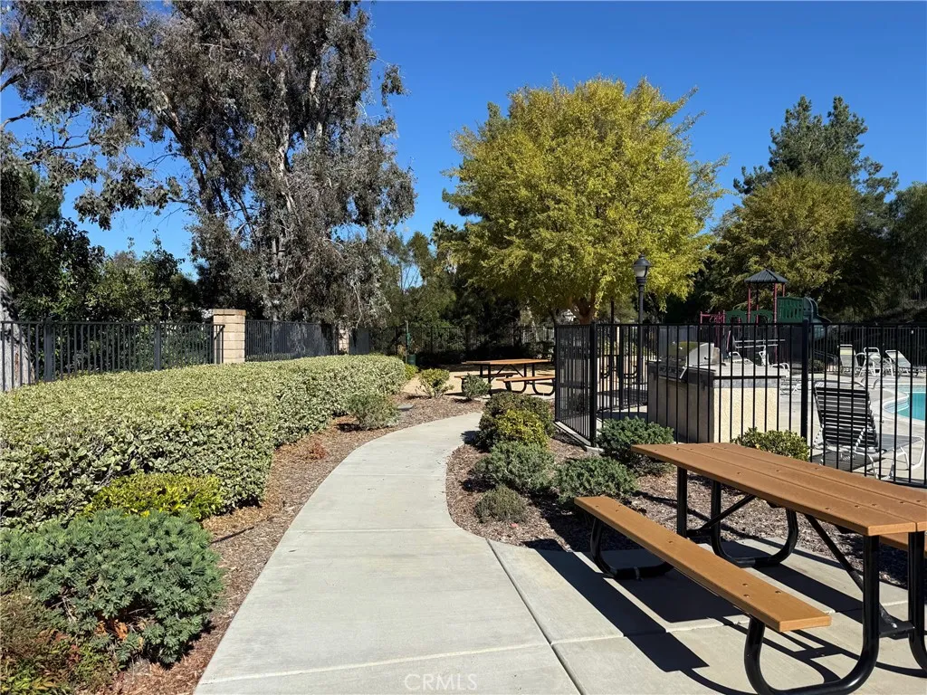 42156 Chestnut Drive, Temecula, California 92591 home-pic-29