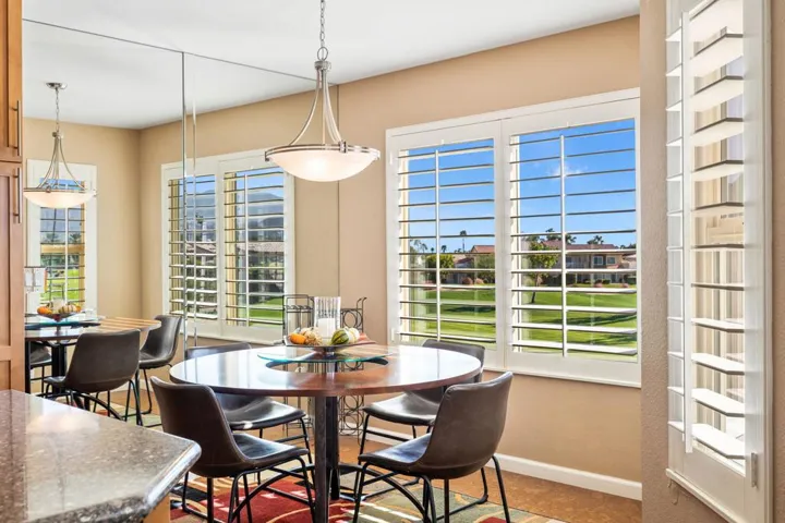 Dine Area Room with Views