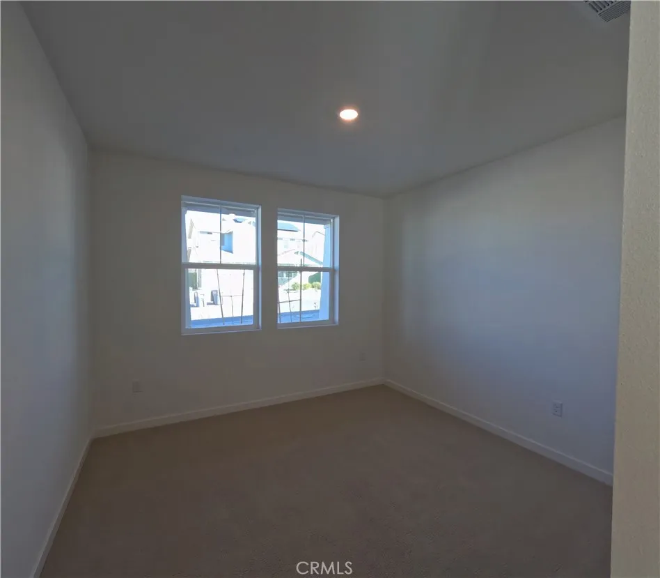 6334 Rainy Pass, Hesperia, California 92345 home-pic-14