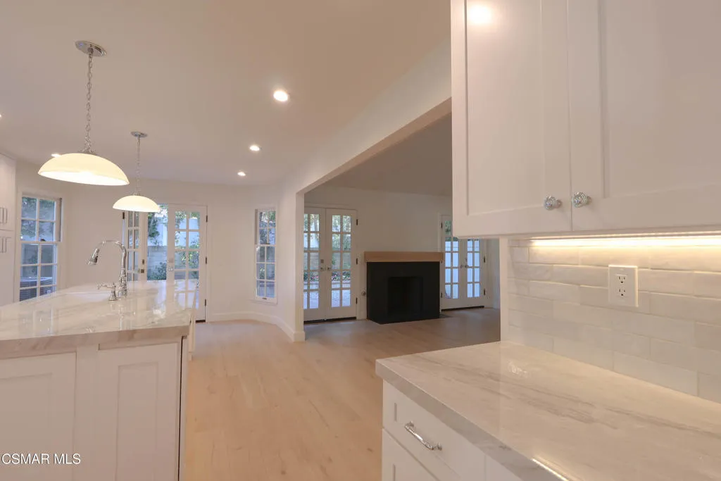 3008 Shadow Brook Lane, Westlake Village, California 91361 home-pic-8