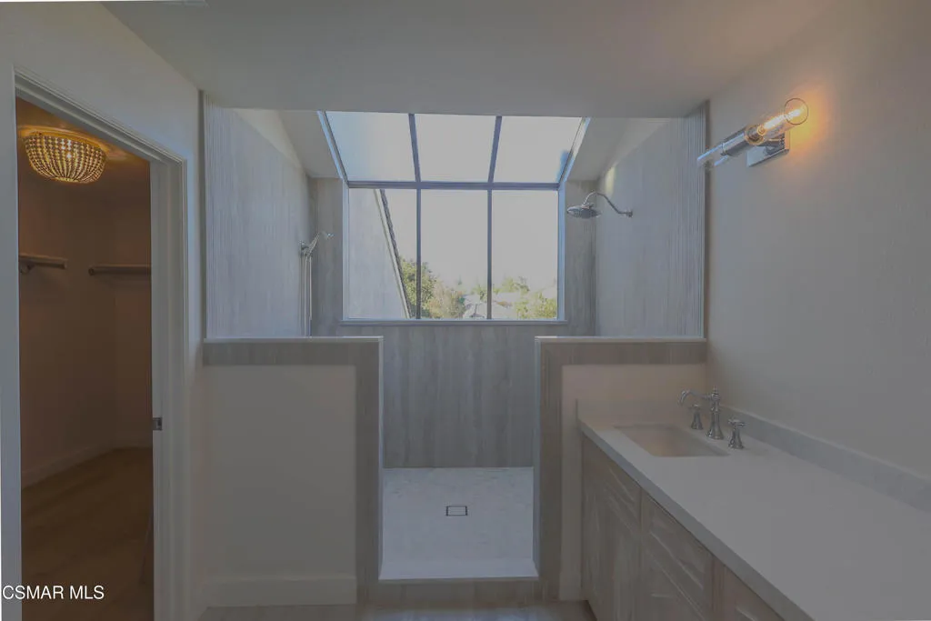 3008 Shadow Brook Lane, Westlake Village, California 91361 home-pic-20