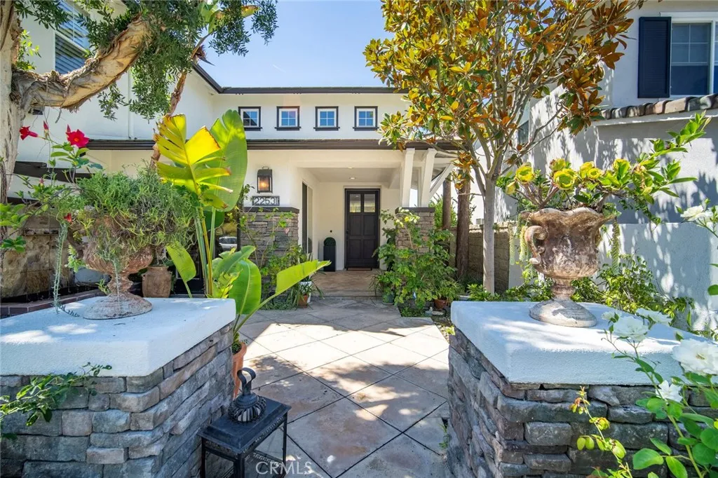22531 Parkfield, Mission Viejo, California 92692 home-pic-0