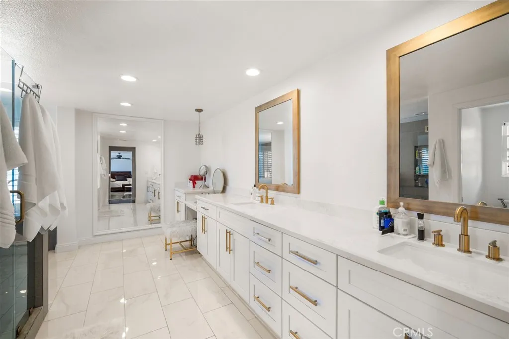 22531 Parkfield, Mission Viejo, California 92692 home-pic-46