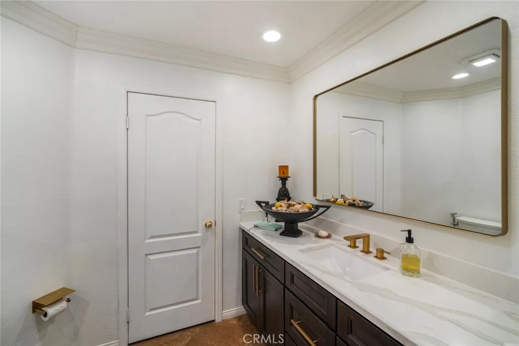 22531 Parkfield, Mission Viejo, California 92692 home-pic-28