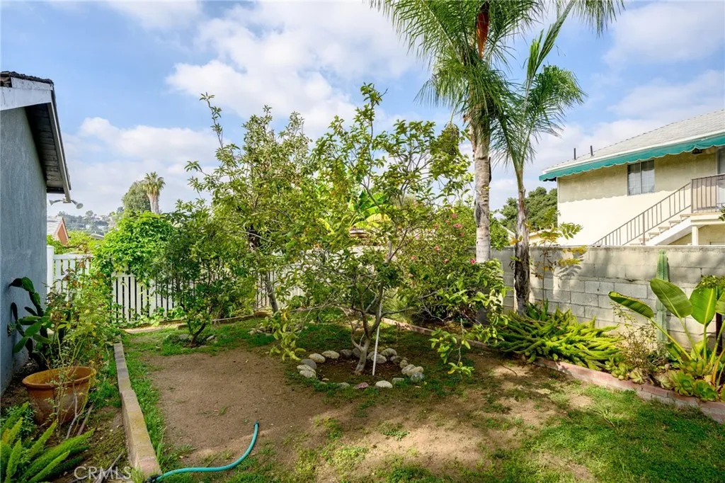2161 Ridgeview, Eagle Rock, California 90041 home-pic-32