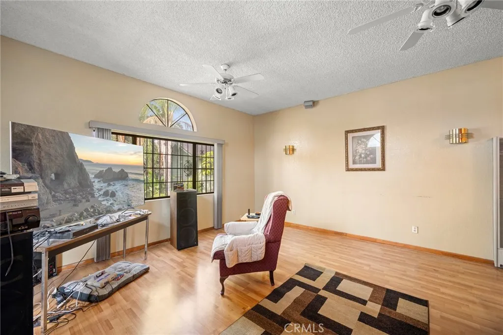 2161 Ridgeview, Eagle Rock, California 90041 home-pic-14