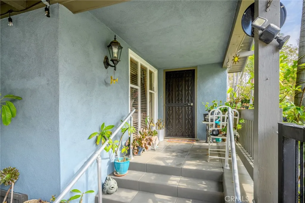 2161 Ridgeview, Eagle Rock, California 90041 home-pic-3