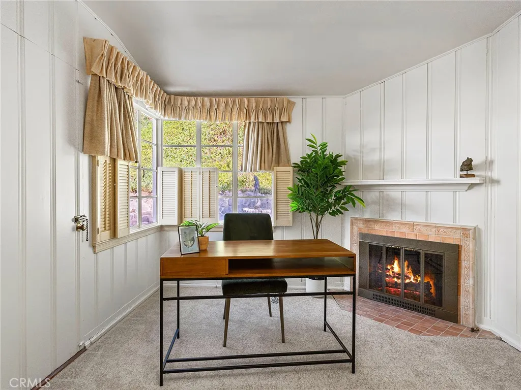 1620 Melwood Drive, Glendale, California 91207 home-pic-23